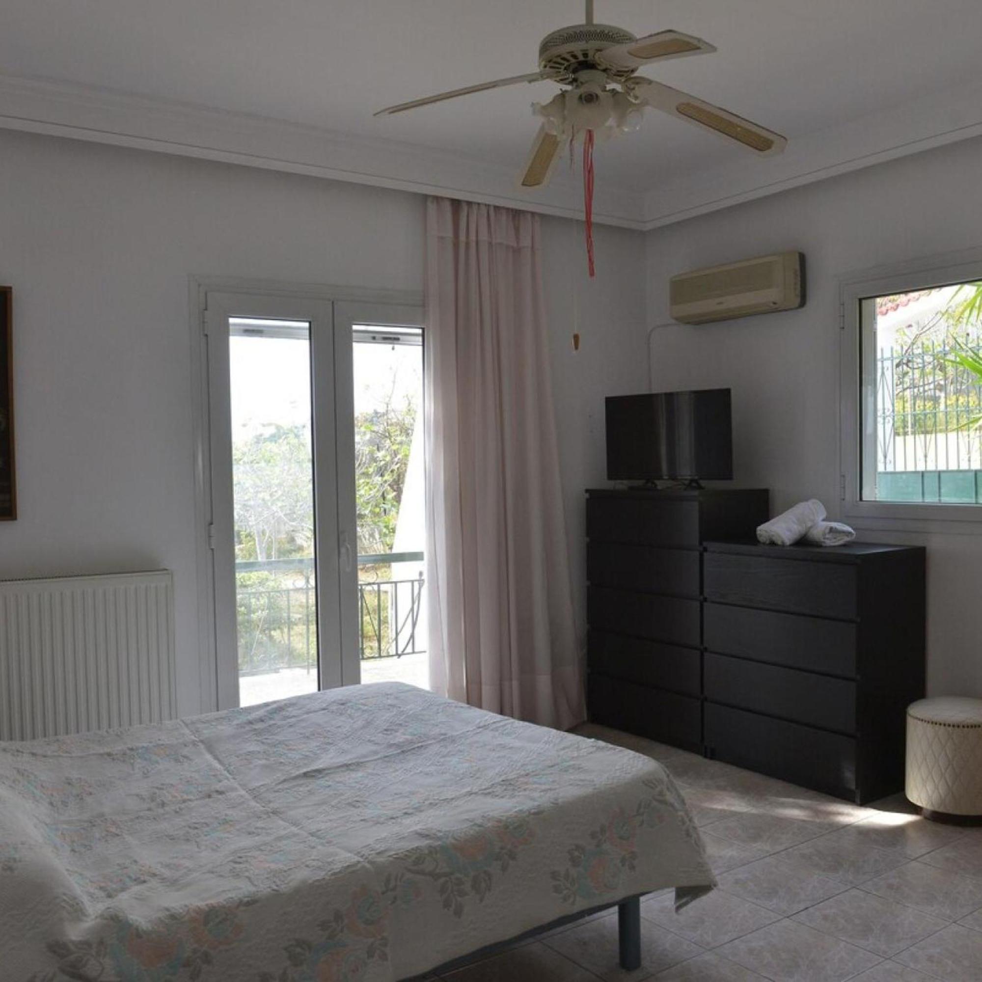 Salamis Beachfront House Exterior photo